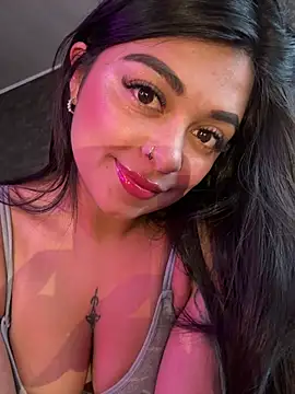 Saray_charmante's Live XXX Chat