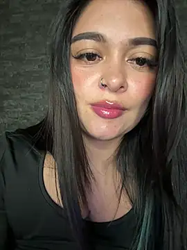 Saray_charmante Chat XXX in diretta