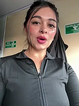 Saray_charmante 现场XXX聊天