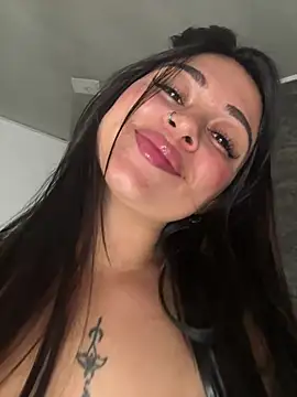 Saray_charmante's Live XXX Chat