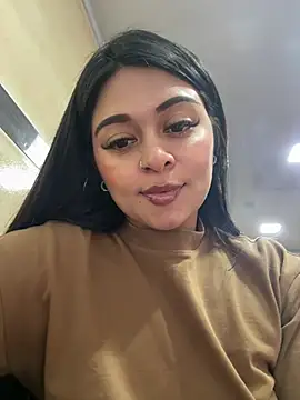 Saray_charmante – Live XXX-chat