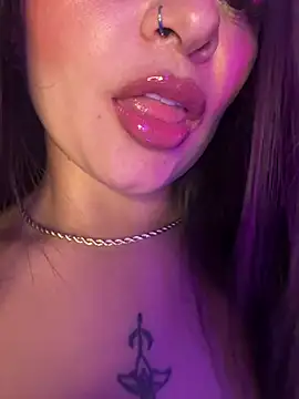 Saray_charmante XXX чат на живо
