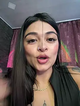 Saray_charmante Chat XXX in diretta