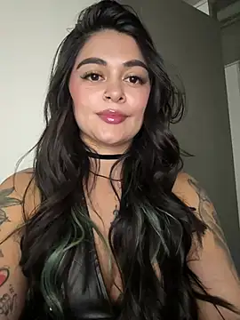 Velyssae Live XXX-chat