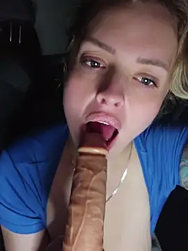 Bridgette03's Webcam Show