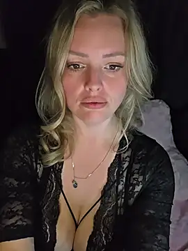 Bridgette03 Chat XXX live