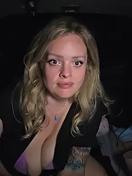 Bridgette03n Webbikameraesitys