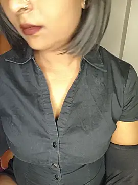 Queen_Kushi4 라이브 XXX 채팅
