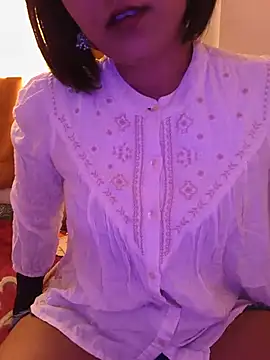 Queen_Kushi4's Live XXX Chat