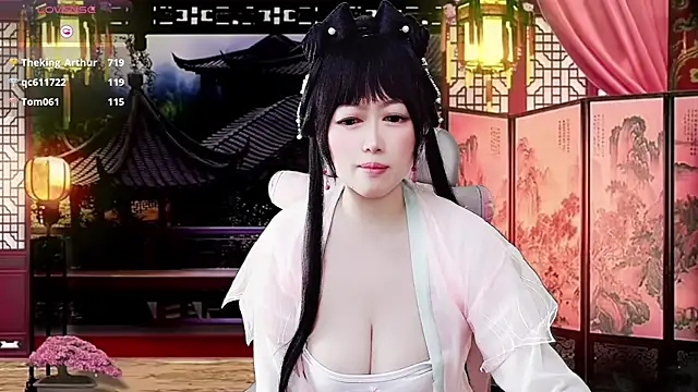 LuckyCute-Tutu's Webcam Show