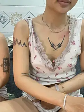 __BabyShowPublic__ – webcam-show