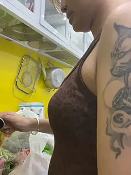 __BabyShowPublic__ webkamerás műsora