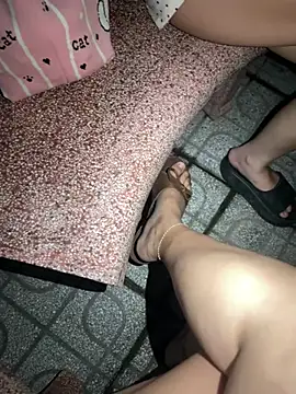 _AnneMia_ Show in webcam