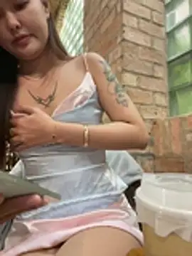 _AnneMia_'s Live XXX Chat