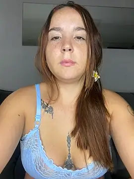 BrunaMendees' Webcam Show