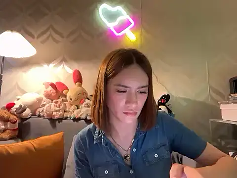Pertunjukan Kamera Web Yhanbeaufort18