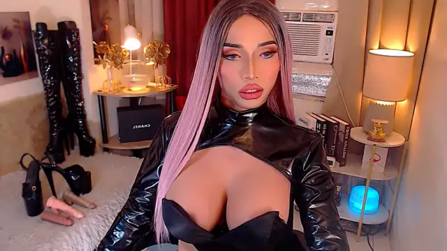 Вебкам-шоу KYLINE_WIILLS