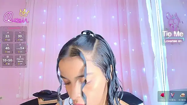 SunnyGilmoree webcam show