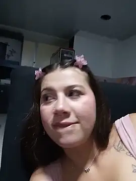 CharlotteSex_ 网络视讯表演