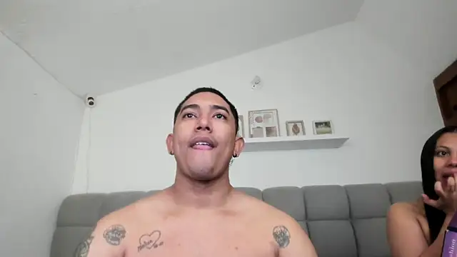 erotic_sins' Webcam Show