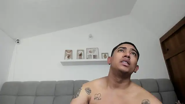 Show de erotic_sins na webcam