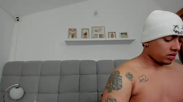 Show Webcam de erotic_sins