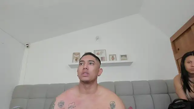 erotic_sins Show in webcam