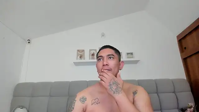 erotic_sins webkamerás műsora