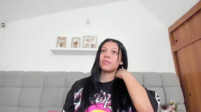 Show modela erotic_sins na web-kameri