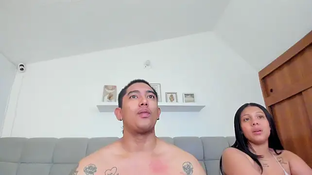 erotic_sins' Webcam Show