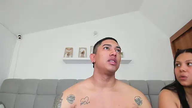 erotic_sins Show in webcam