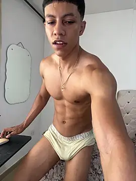 RickyEbony Show Webcam