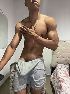 RickyEbony 在線直播表演