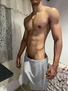 Show modela RickyEbony na web-kameri
