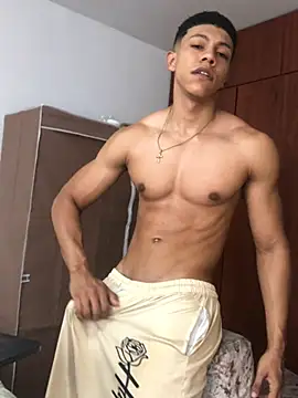 RickyEbony Pertunjukan Webcam