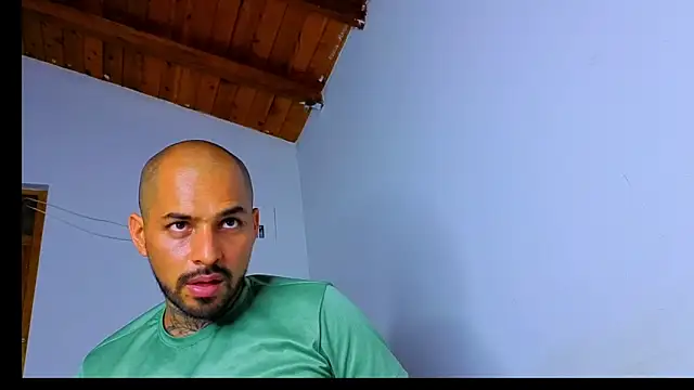 tomas_smith1 Show Webcam