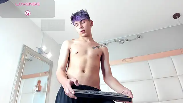 Twinkie_Hung Webcam show