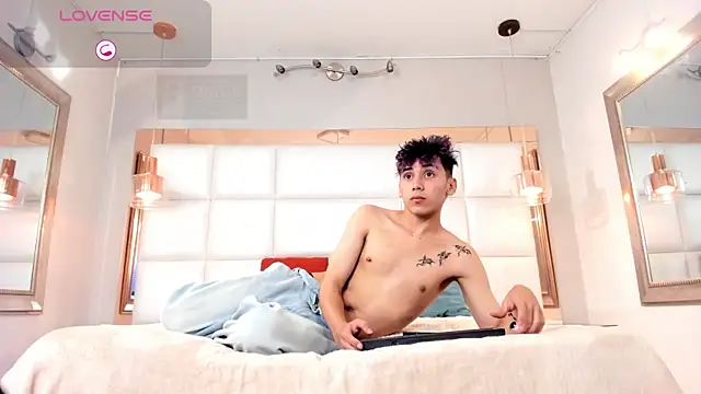 Twinkie_Hung Webcam show