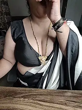 Bhabhiji1_simran 网络视讯表演