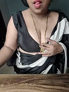 Bhabhiji1_simran's Webcam Show