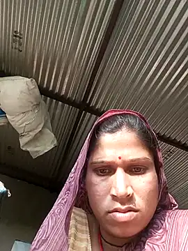 Sonam_pandeyji's Webcam Show