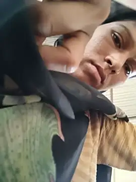Sonam_pandeyji's Webcam Show