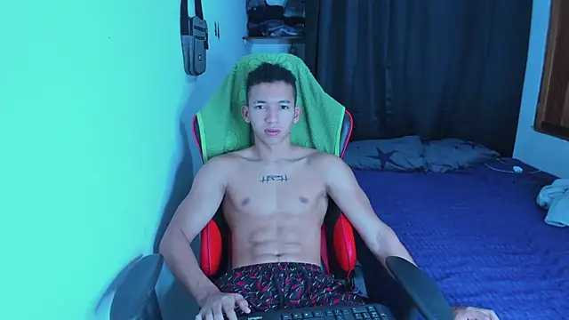 JuanchiT66 网络视讯表演