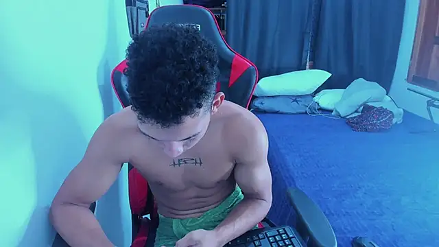JuanchiT66 Pertunjukan Webcam