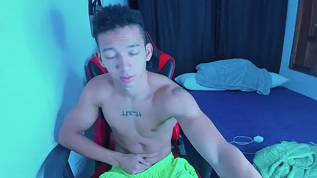 JuanchiT66 Pertunjukan Webcam