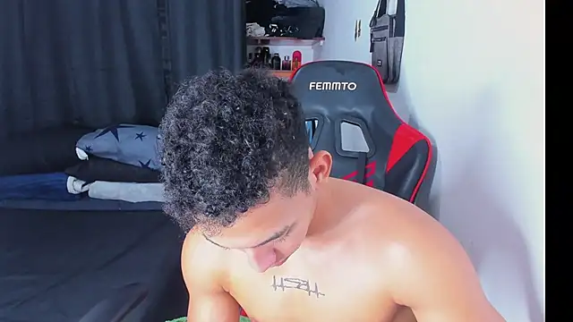 JuanchiT66 Show Webcam
