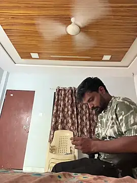 NoddingScorpion 网络视讯表演