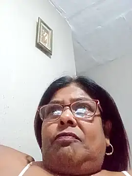mileesha's Live XXX Chat