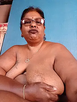 mileesha XXX чат на живо
