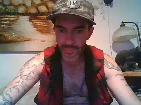 הופעת וובקאם של theboobietrap